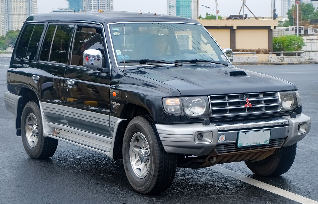 1993 Mitsubishi Pajero EX