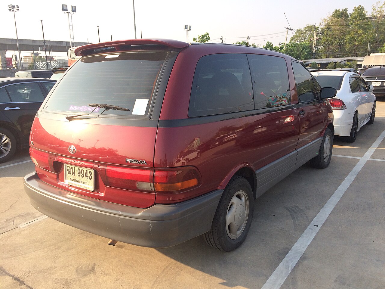 1998 Toyota Estima V