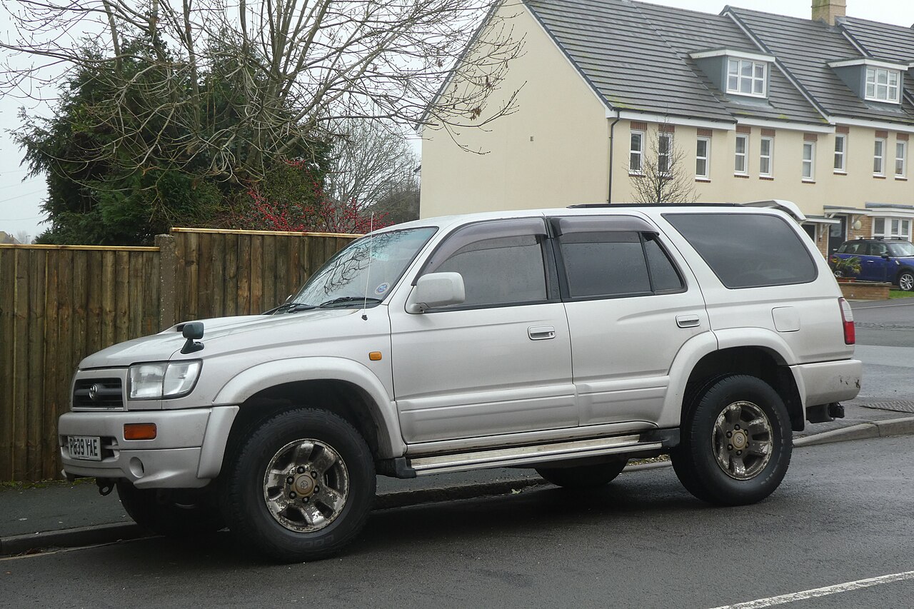 1997 Toyota Hilux Surf SSR-X