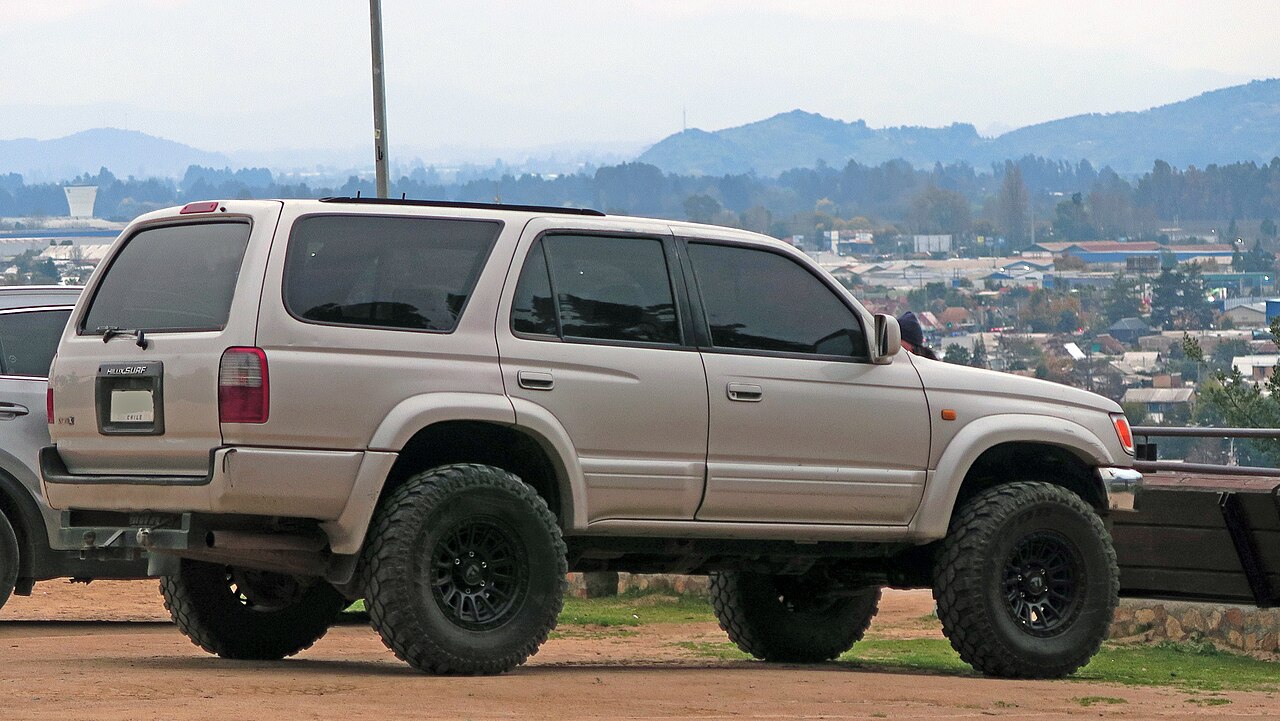 1998 Toyota Hilux Surf SSR-G