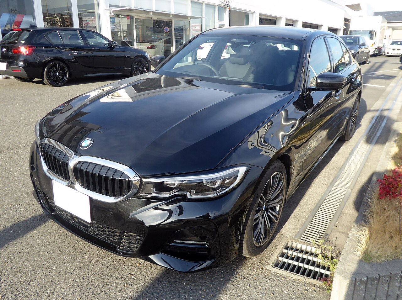 2022 BMW 3 Series 320i